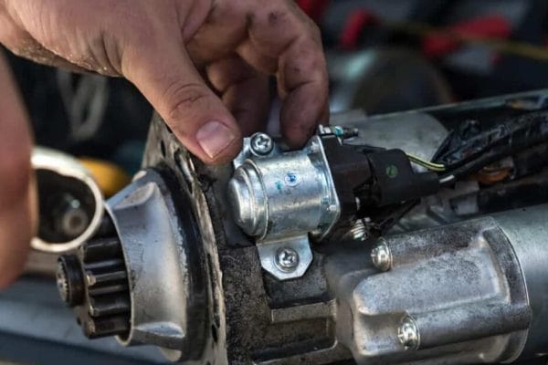 رفع مشکل موقت استارت خودرو های ایرانی